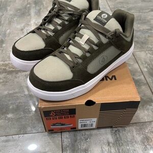 Volcom Men's Green and Gray Sneakers